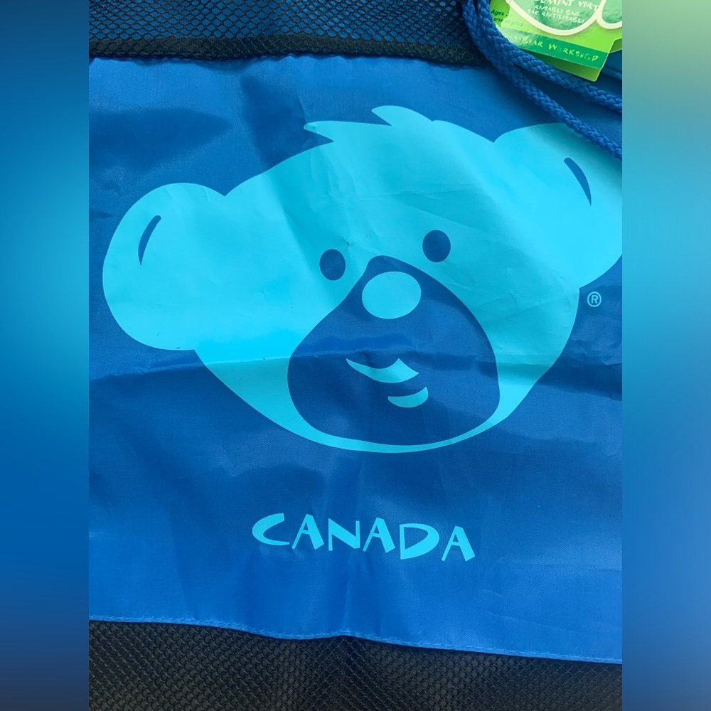 New Build-a-bear Blue Canada Drawstring Backpack - Picture 2 of 8